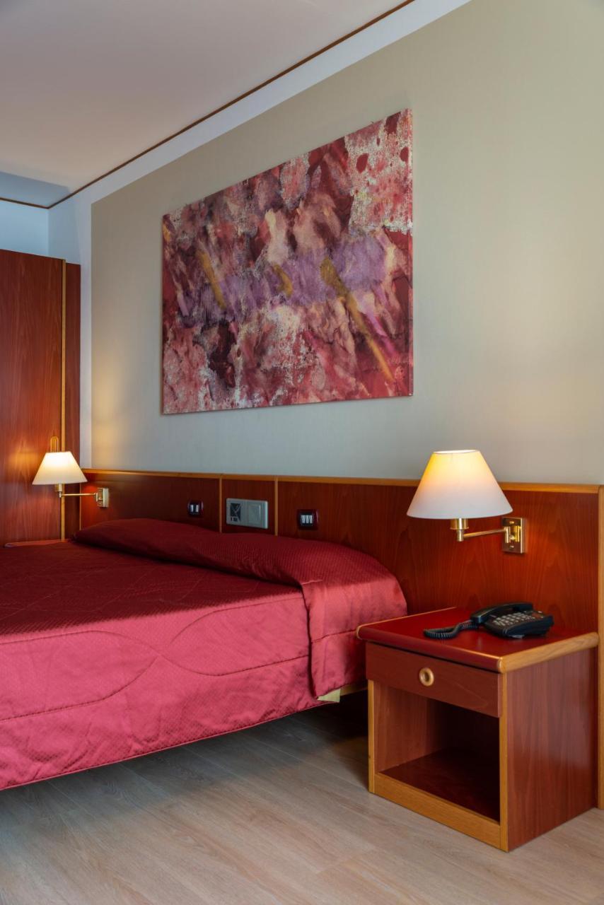 Hotel Torre Normanna Altavilla Milicia Ngoại thất bức ảnh